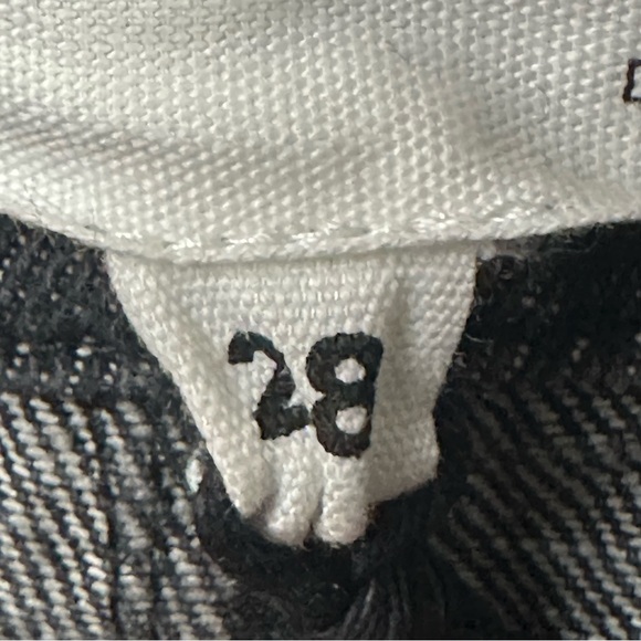 Avec Les Filles Faux Leather Trim Straight Leg Pants. Sz: 28/US 6 - Picture 9 of 10